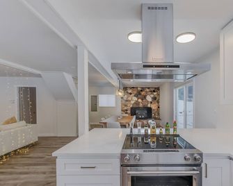 Waterfront Cabin At White Pass And Mount - Packwood - Cocina