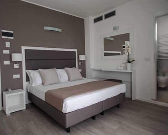Hotel Ardea - Riccione - Bedroom