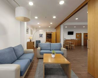 Hotel Pinhal Mar - Peniche