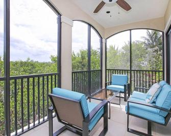 Nirvana Sunrise: 4 Br, 3 Ba House In Captiva, Sleeps 10 - 凱普蒂瓦 - 陽台