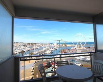 TRIDENT - T2 avec vue sur la marina et à deux pas de la plage - Canet-en-Roussillon