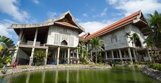 Hotel Indah - Kuala Terengganu - Edificio