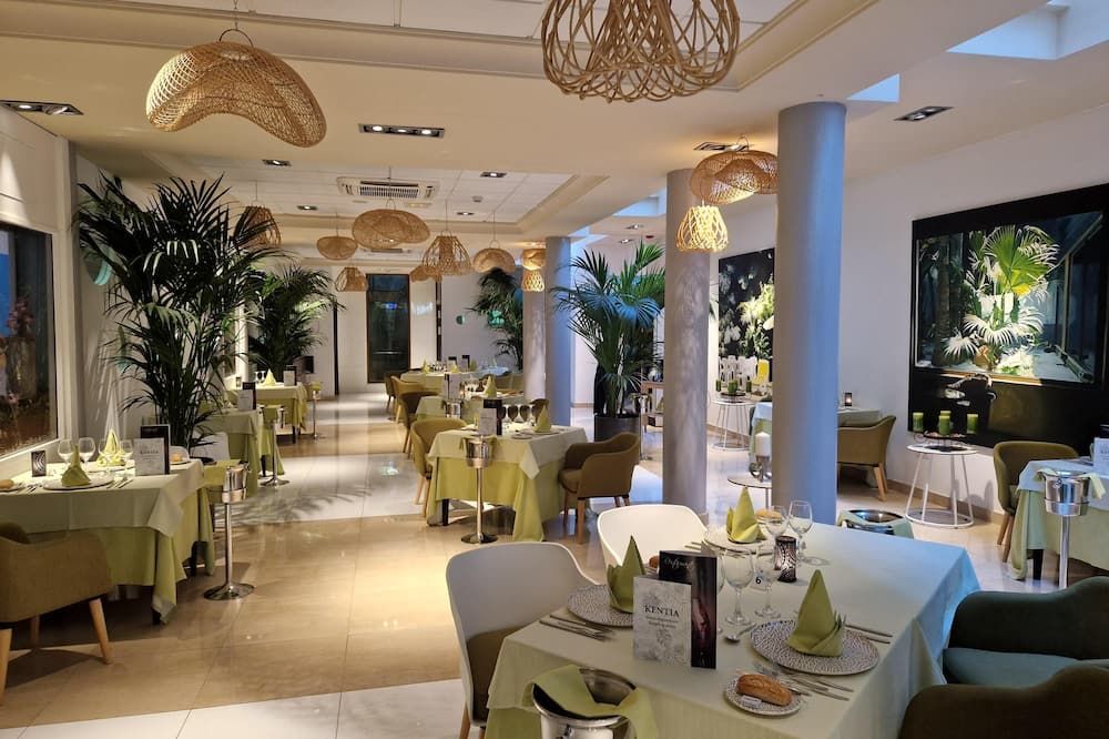 Marylanza Suites & Spa