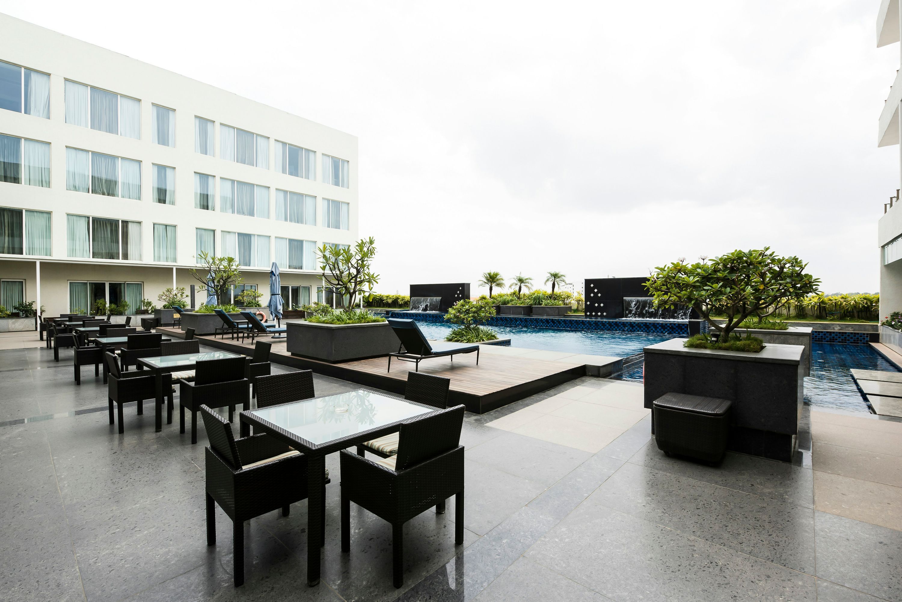 Oakwood Residence Whitefield Bangalore thumbnail 3