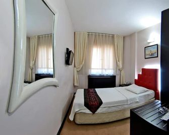 Hotel Timya - Istanbul - Bedroom