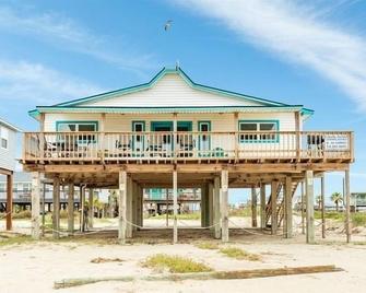 No Worries Beach House - Lake Jackson - Building