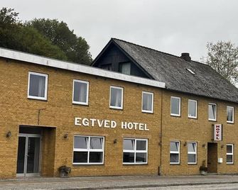 Egtved Hotel - Egtved - Building