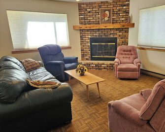 The Cabin - just what you need for a mountain get-a-way! - Nathrop - Sala de estar