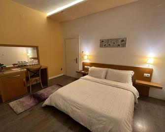 Al Bon Park - Berat - Habitación