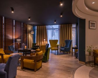 Best Western Hotel le Galice Aix-en-Provence - Ais de Provença - Sala d'estar
