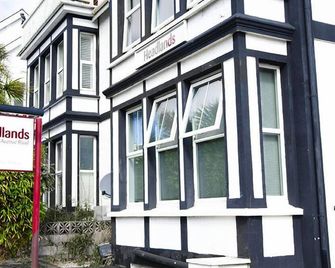 Headlands Guest House - Falmouth - Building