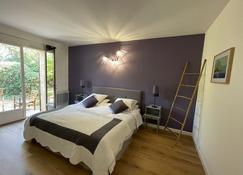 Villa de Charme au coeur du Cap-Ferrat - Saint-Jean-Cap-Ferrat - Bedroom