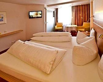 Hotel Engel - Langenargen - Bedroom