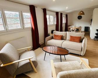 New : Appartement Vue Montagne - Le Mont-Dore - Living room