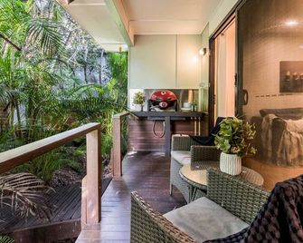 Sunbird Gardens Villa 3 - Agnes Water - Balcony