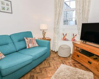 Cosy Cottage - Carnforth - Living room