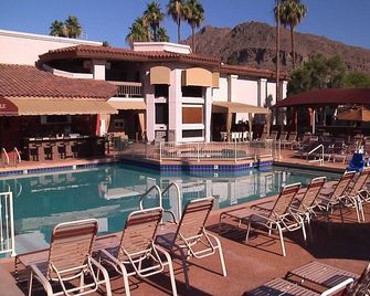 Getaways at Scottsdale Camelback - Scottsdale - Pool