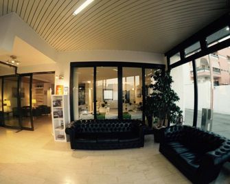 Hotel Riviera - Bari - Hall d’entrée