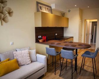 2 Gites au coeur de Bergues - Bergues - Essbereich