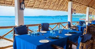 Zanzibar Beach Resort - סטון טאון - מסעדה