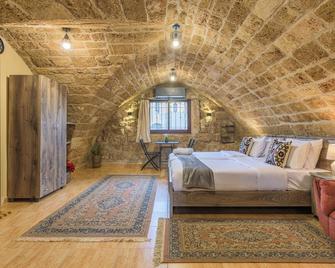 Timberwood Studio in Batroun - Batroun - Schlafzimmer