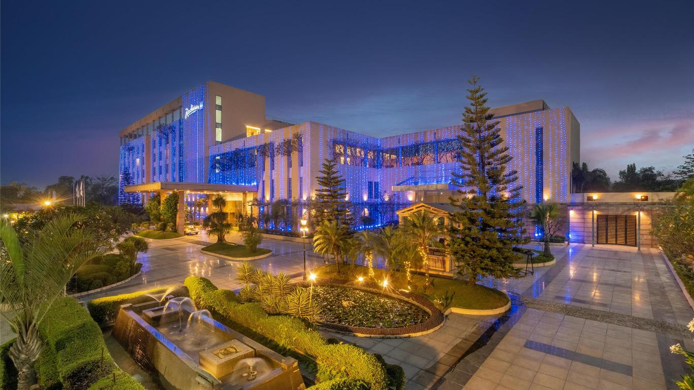 Radisson Blu Hotel Metropolis Rudrapur