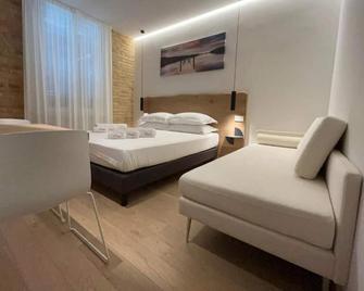 Civitaloft Luxury Apartment - Civitanova Marche - Camera da letto