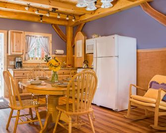 Robert Frost Mountain Cabins - Ripton - Comedor