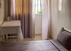 Chez Camille a Zac Mbao - Dakar - Bedroom