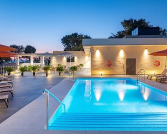 Hotel Admiral San Roque - San Roque - Piscina