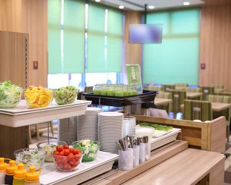 Dormy Inn Express Kakegawa - Kakegawa - Buffet