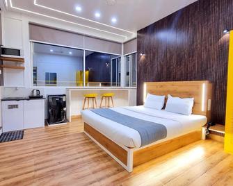 Stay inn nest - Bhopal - Bedroom