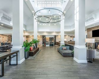 Hilton Garden Inn Charleston Airport - נורת' צ'רלסטון - לובי