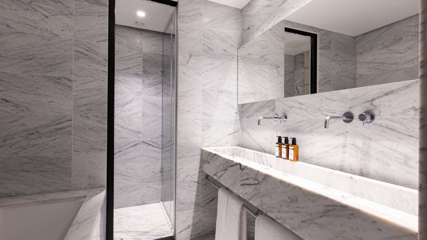 La Suite West - Hyde Park