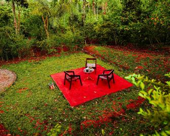 Coorg Mystere - Luxury Home - Siddapur - Patio