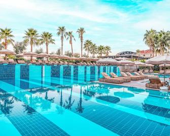 Belek Beach Resort Hotel - Belek - Pool