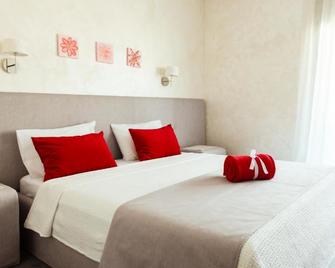 Hotel Hermes Budva - Budva - Dormitor