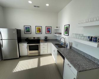 Charming Downtown Apartment - Mount Sterling - Keuken