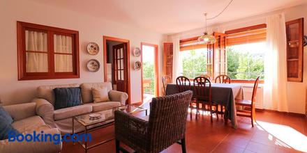 Image of hotel: Casa rural Llana 12
