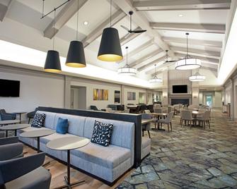 Homewood Suites by Hilton Albany - Albany - Lounge