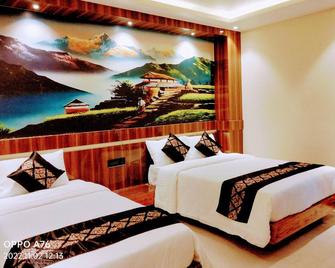 Hotel Red Crown Pvt Ltd-Bardibas - 자낙푸르 - 침실