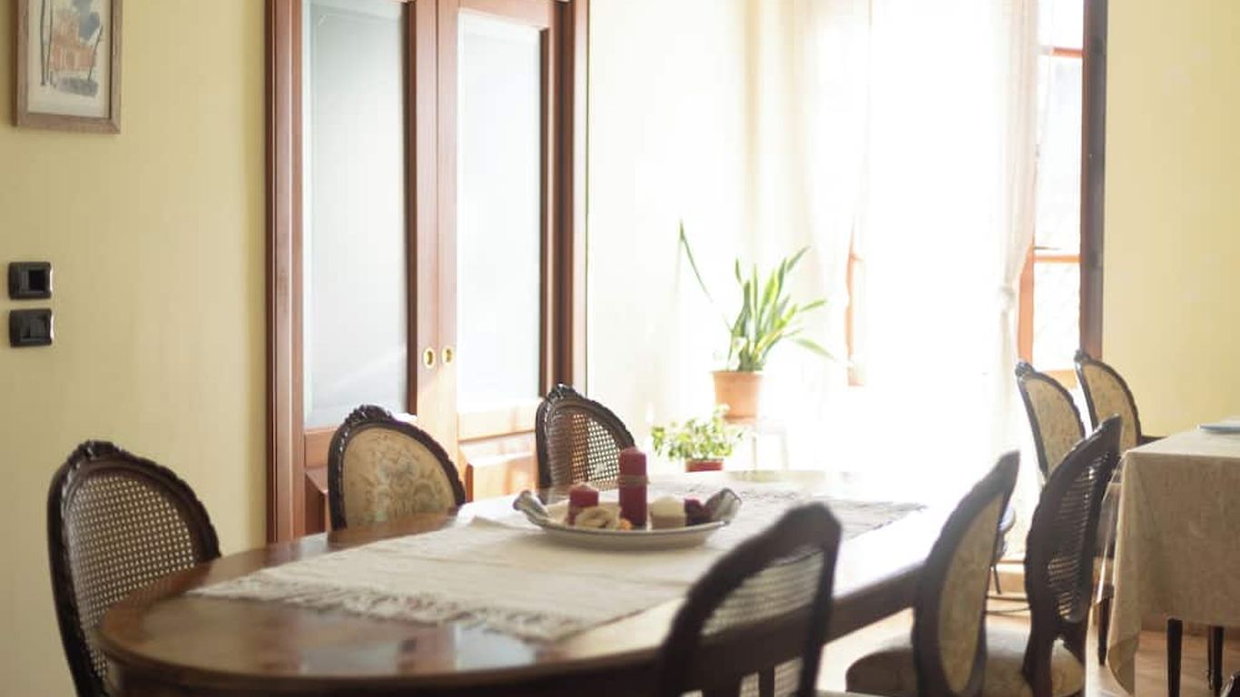 Room & Breakfast La Dimora