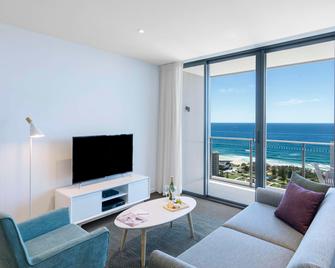 Avani Broadbeach Residences - Mermaid Beach - Living room