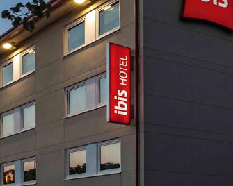 Ibis Barcelona Cornella - Cornellà de Llobregat - Edificio