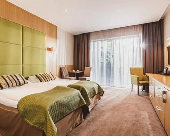 Hotel Kozi GróD Pokoje I Domki Na Kaszubach - Pomlewo - Habitación