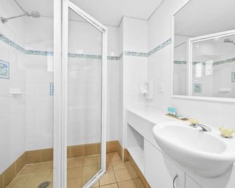 Macquarie Barracks Motor Inn - פורט מקווארי - חדר רחצה
