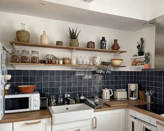 La Chouette Du Lac Marion - Biarritz - Keuken