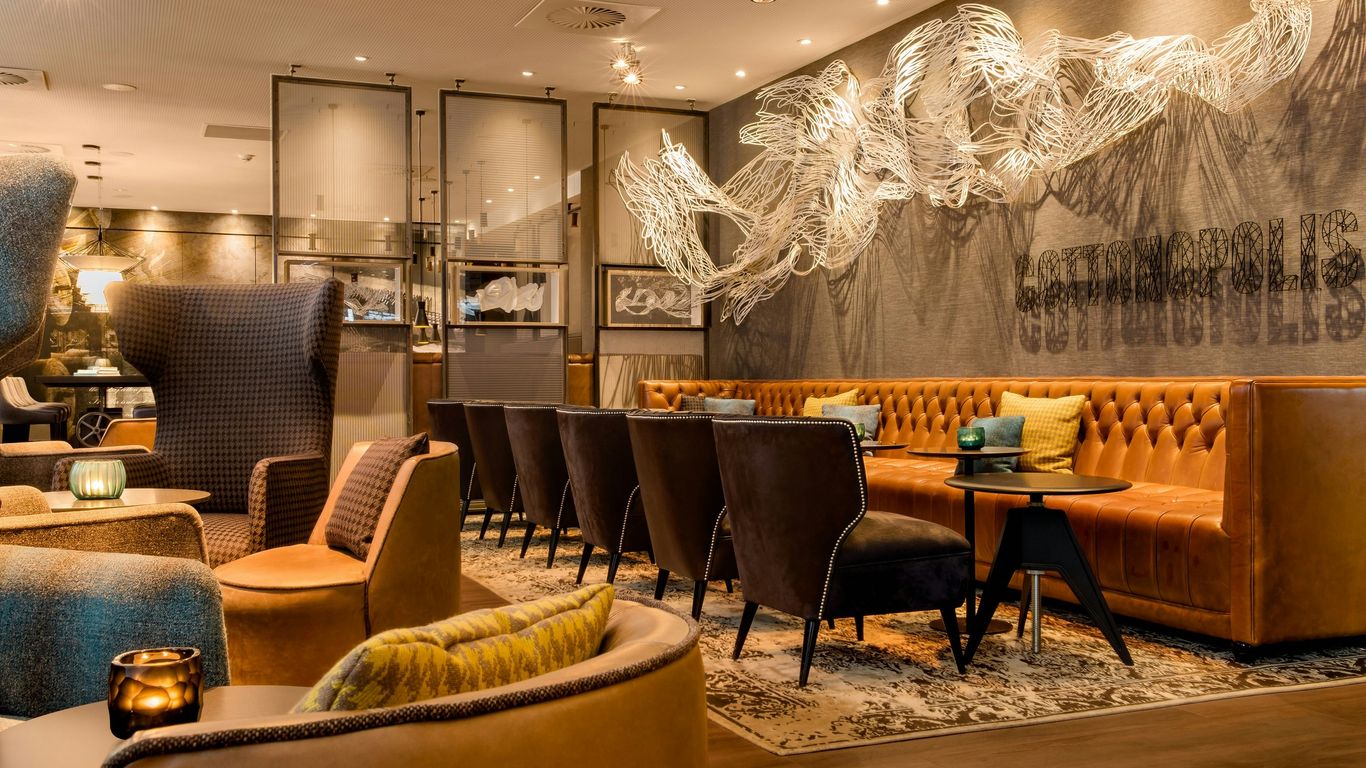 موتل وان مانشستر رويال إكستشانج