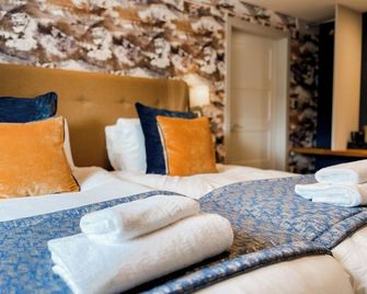 Loch Ness Drumnadrochit Hotel - ืืื ืืจื ืก - ืืืจ ืฉืื ื