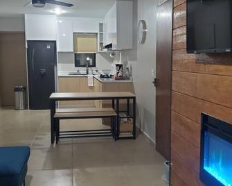 Rosarito Getaway - Mangle Condos - Rosarito - Cocina